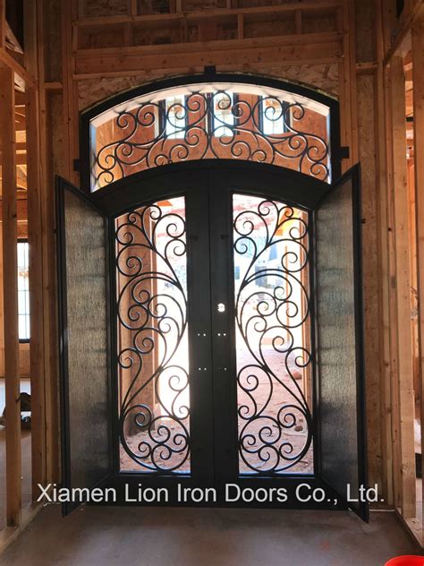 子母門設計|和富門業 Wood Art Doors Co.,LTD